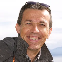 daniel-desbiolles-54445-image